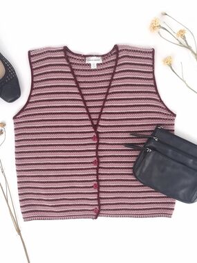 ✨ Vintage 90s Lauren Brooke Striped Knit Sweater Vest ✨